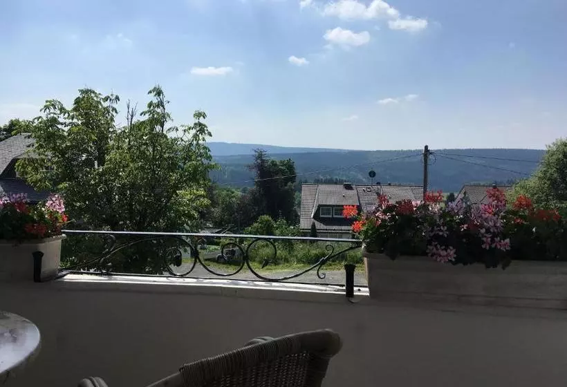 Aamiaismajoitus (B&B) Berghaus Winterberg