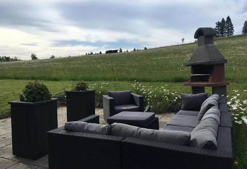 Aamiaismajoitus (B&B) Berghaus Winterberg