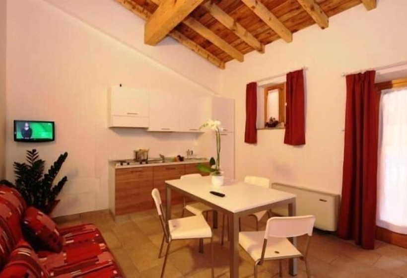 Отель Agriturismo Corte La Sacca