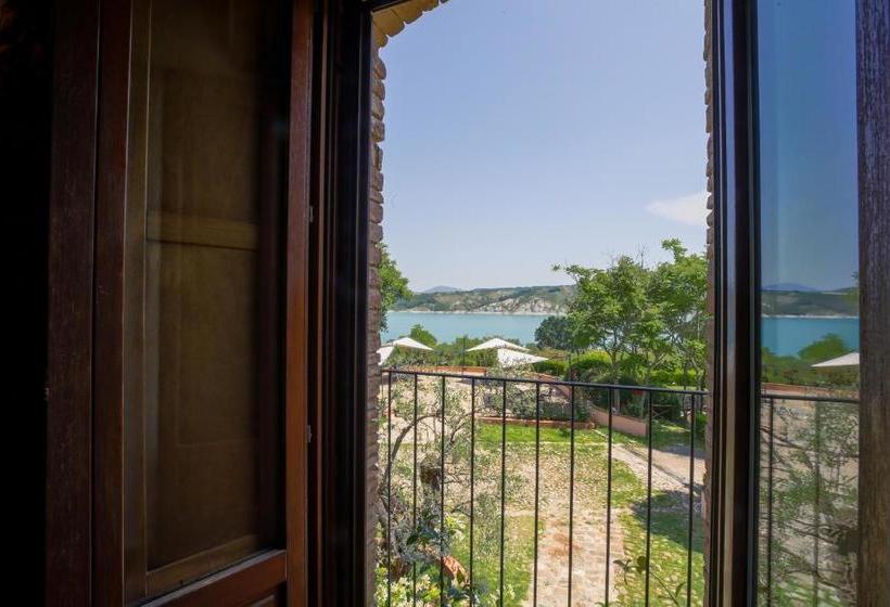 Отель La Masseria Lolivia