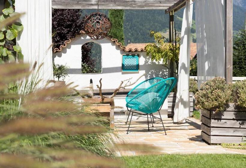 Landpalais Goyenhof   Deluxe Suites & Breakfast