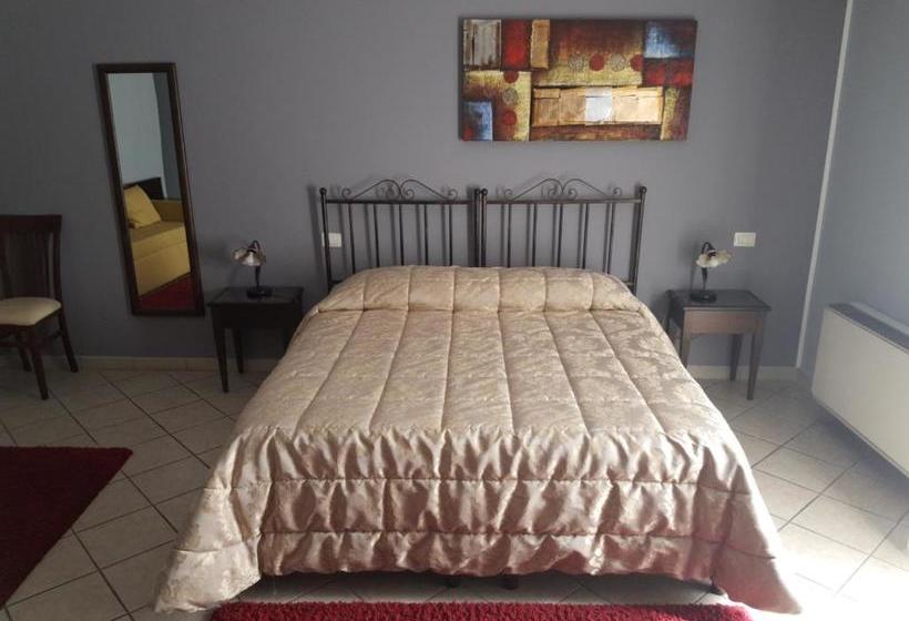 بنسيون Affittacamere La Piazzetta