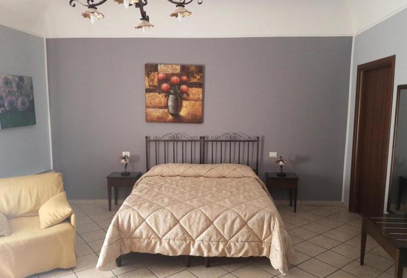 بنسيون Affittacamere La Piazzetta