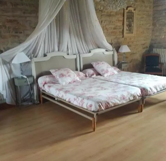 Majatalo Auberge De La Halle