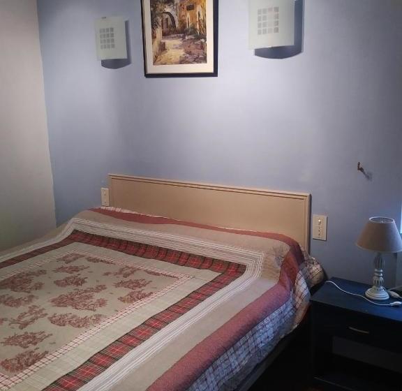 膳宿费 Auberge De La Halle