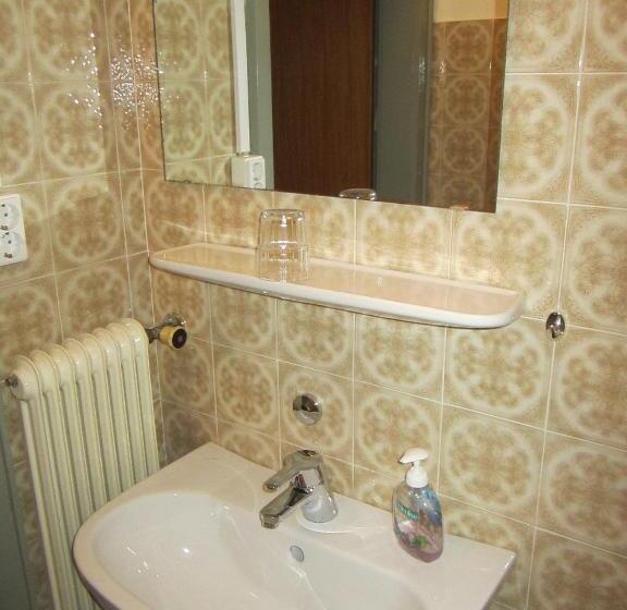 بنسيون Gästehaus Holzfeind