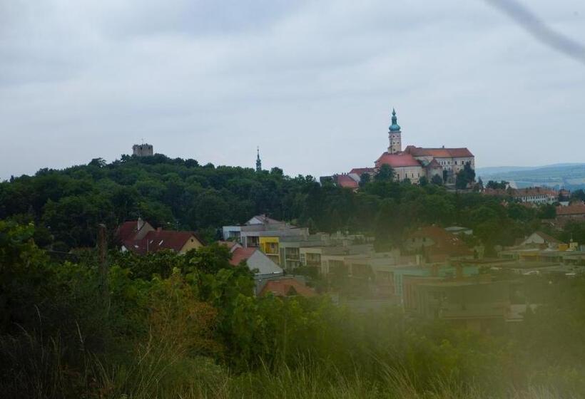 Panzió Penzion Zatisi