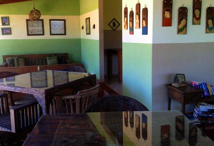 פנסיון Pousada Chantilly