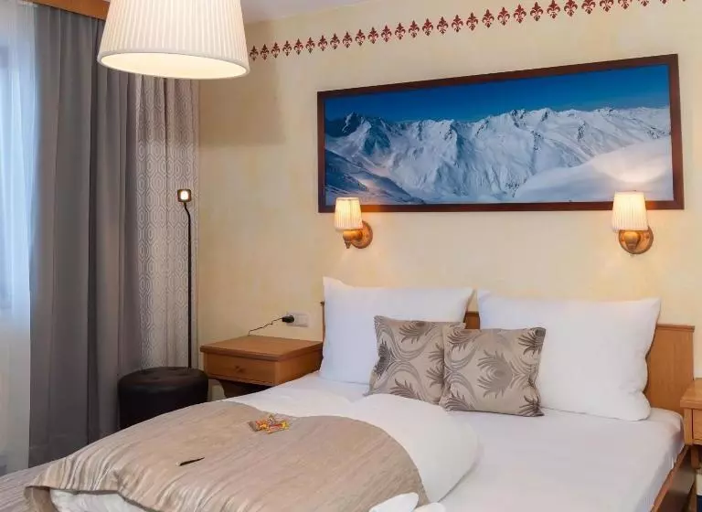 ペンション Tschatscha Nova