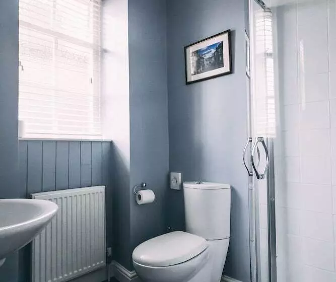 Majatalo Weavers Guesthouse By Weavers Of Haworth