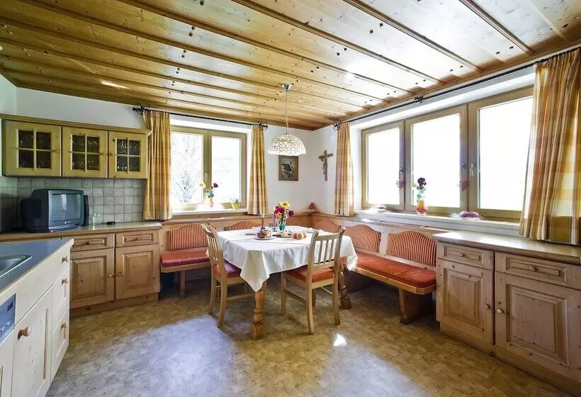 Pension Ederhof