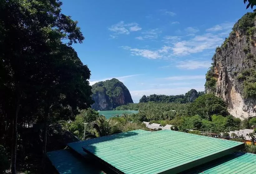 Lomakeskus Railay Hilltop