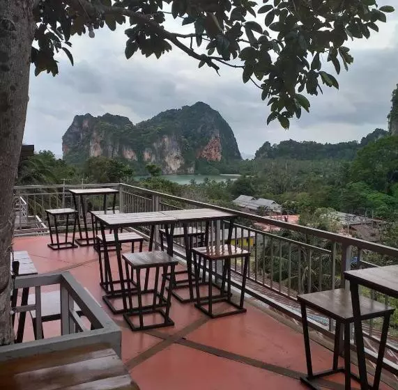Lomakeskus Railay Hilltop