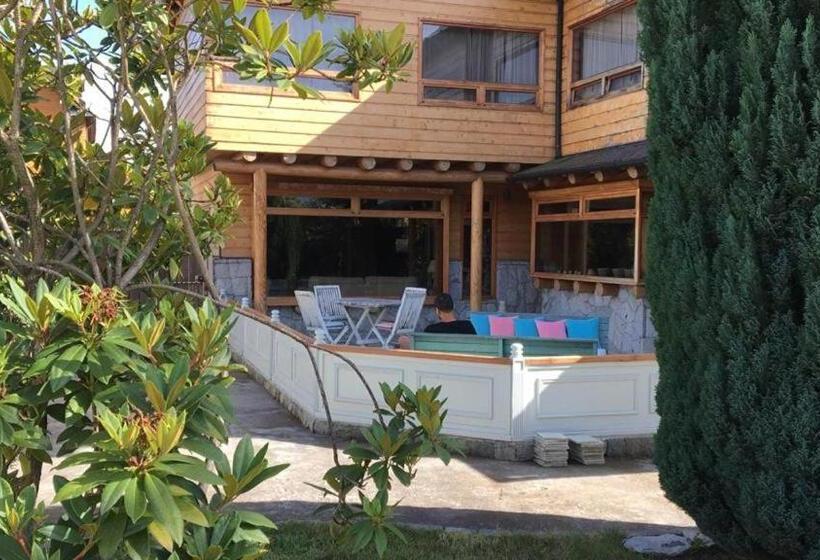 هاستل B&b De German