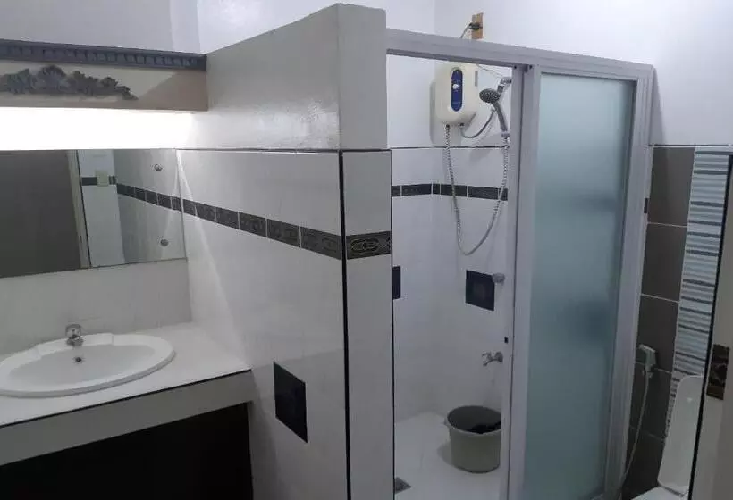 هاستل Sm Travelodge