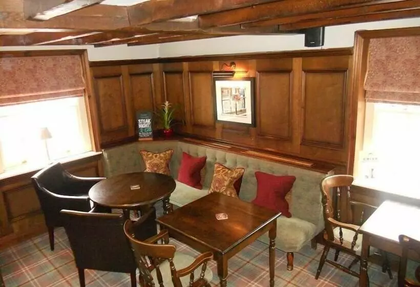 Retkeilymaja The Crown Inn