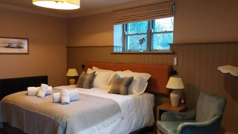 Retkeilymaja The Crown Inn