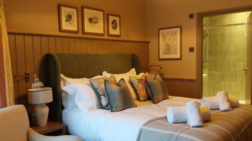 호스텔 The Crown Inn