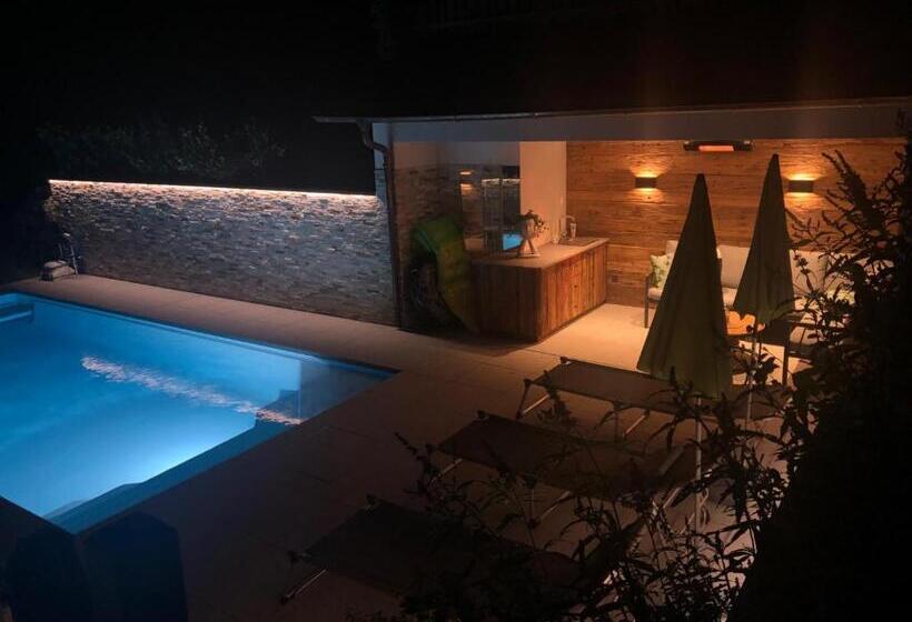 فندق Bio Familienbauernhof Grubsteighof