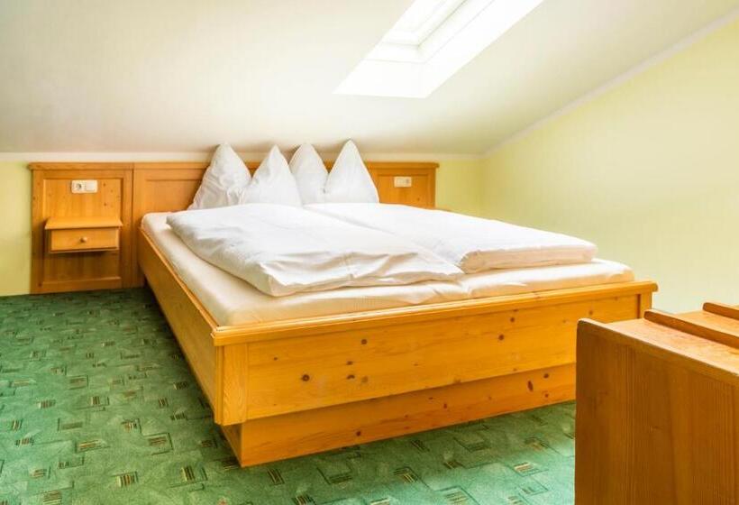 فندق Bio Familienbauernhof Grubsteighof