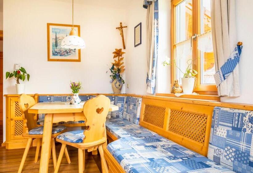 فندق Bio Familienbauernhof Grubsteighof