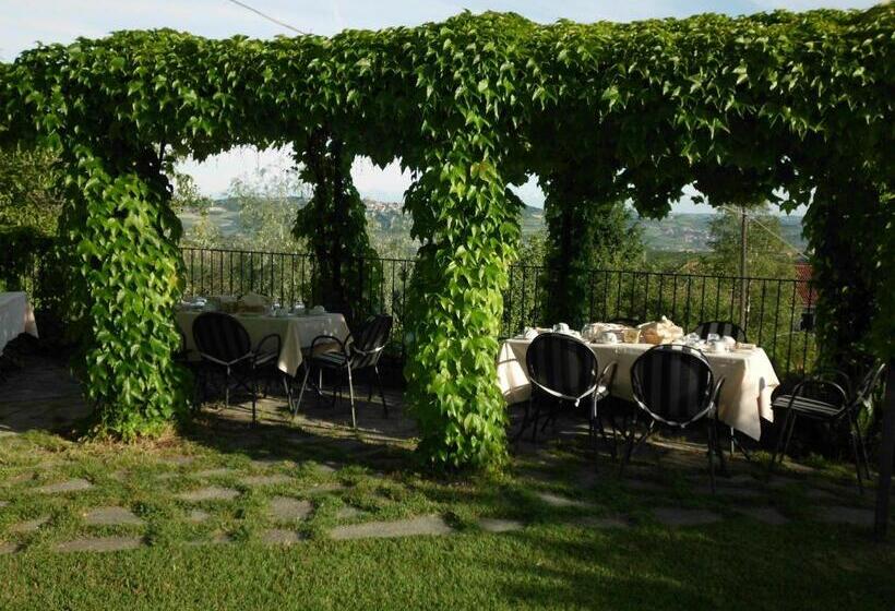 בית מלון כפרי Cascina Delle Rose