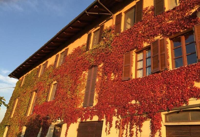 בית מלון כפרי Cascina Delle Rose