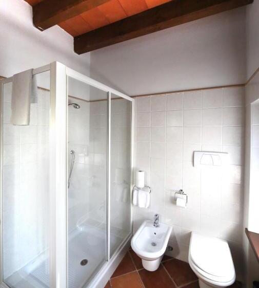 בית מלון כפרי Cascina Delle Rose