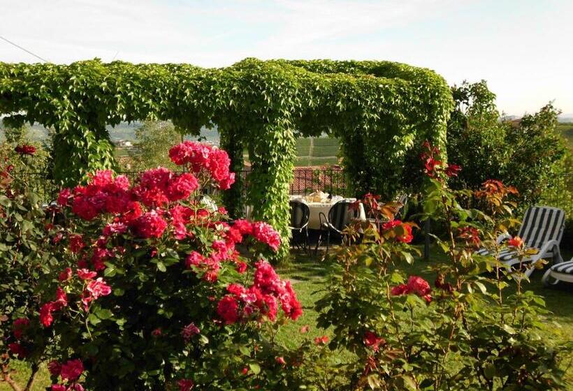 בית מלון כפרי Cascina Delle Rose