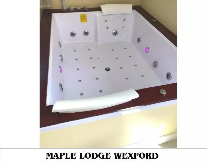 ペンション Maple Lodge