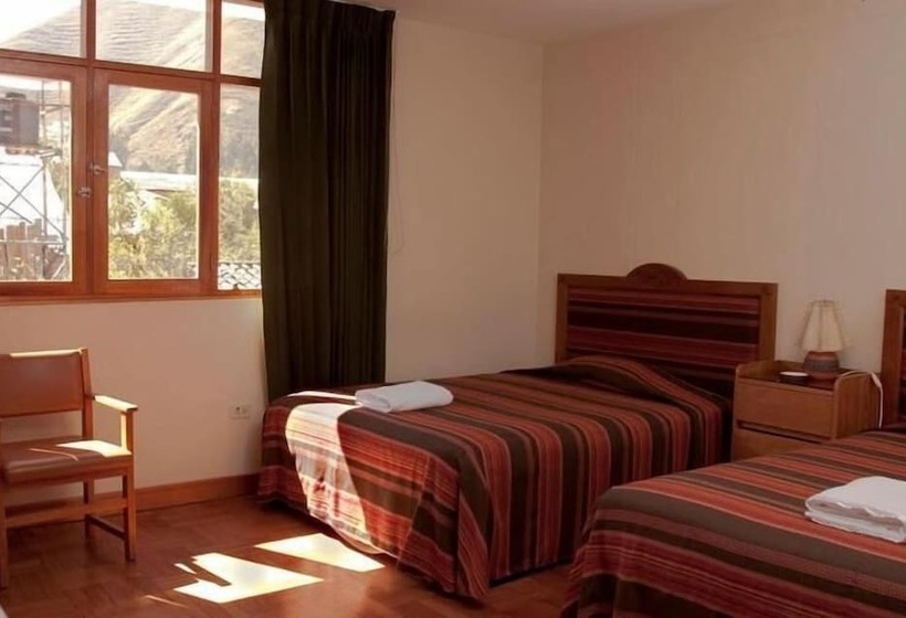 بنسيون Posada Las Tres Marias