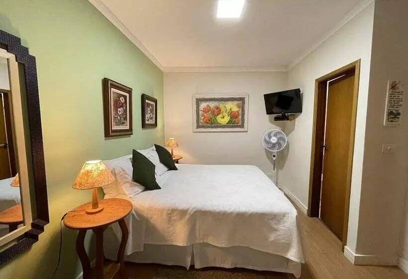 Majatalo Pousada Quinta Dos Colibris