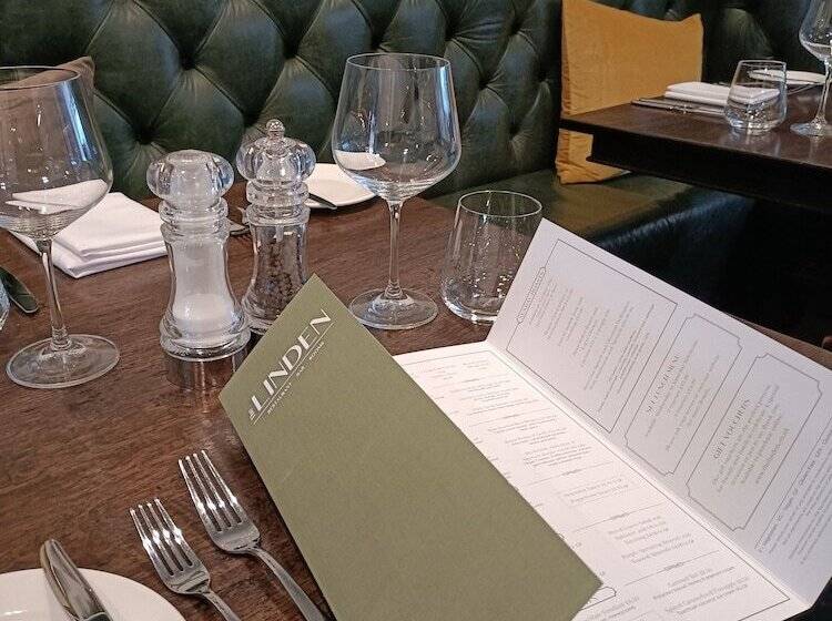 بنسيون The Linden Stansted