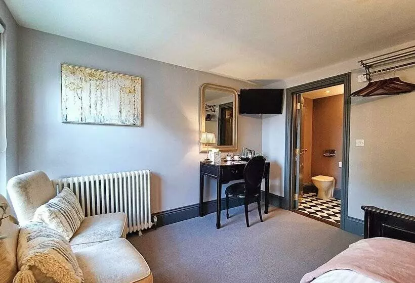 Majatalo The Linden Stansted