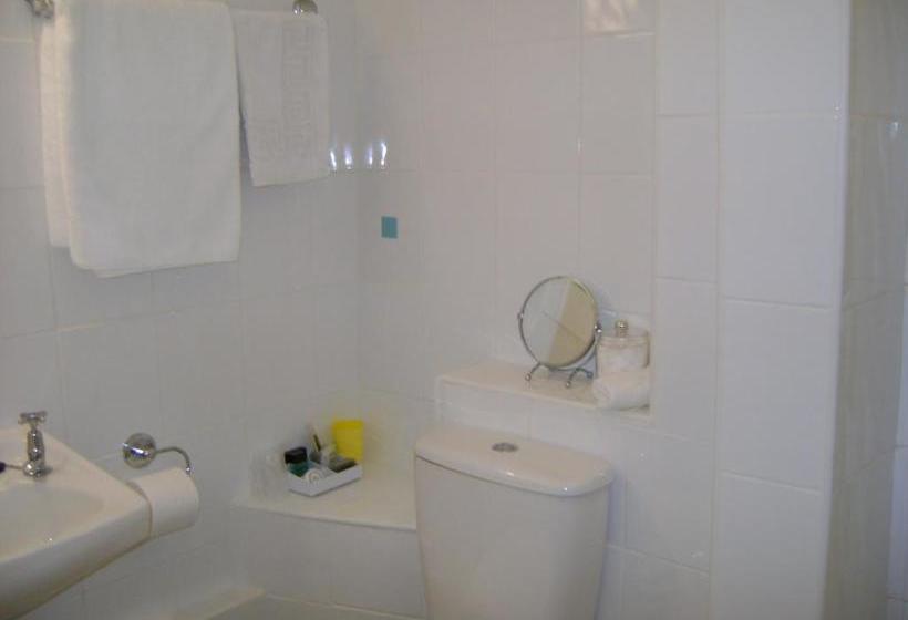 پانسیون The Wharncliffe