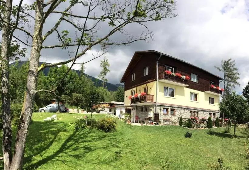 ペンション Vila Limba