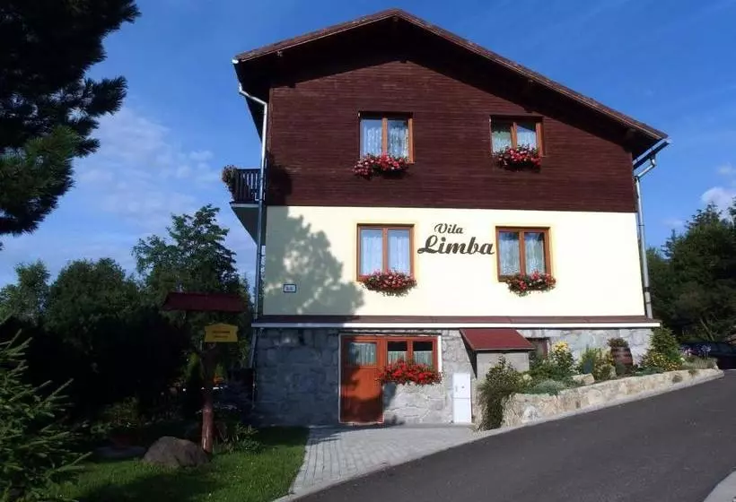 ペンション Vila Limba
