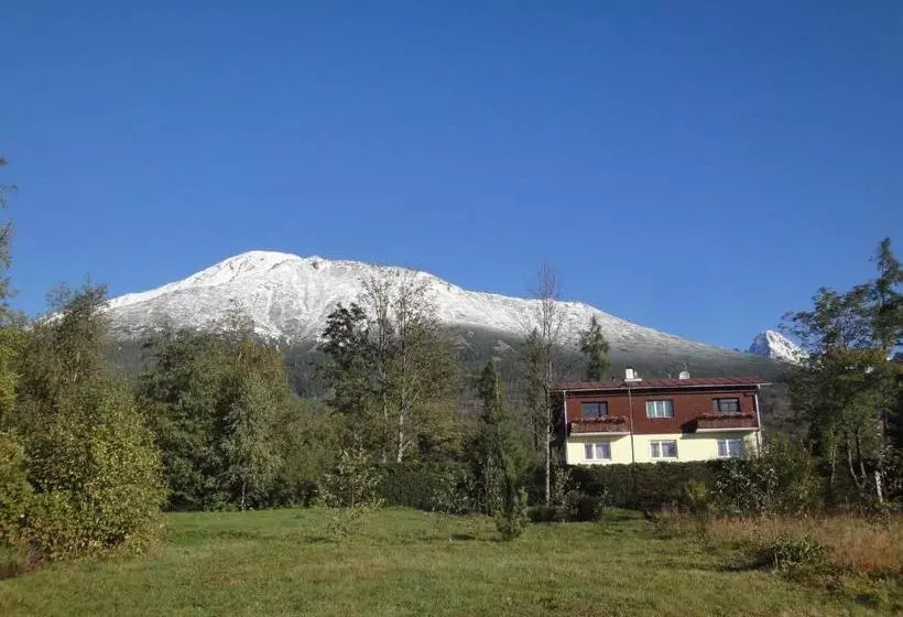 ペンション Vila Limba