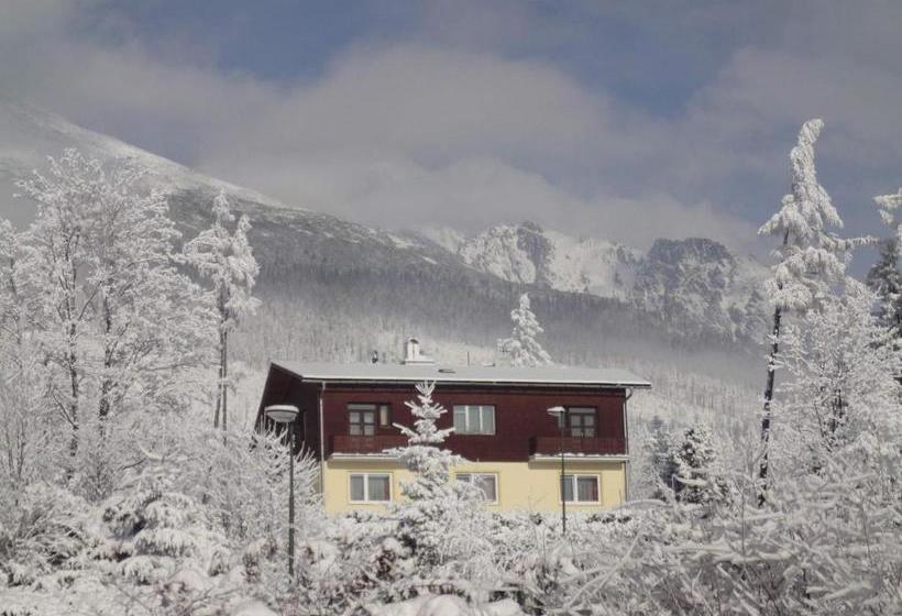 פנסיון Vila Limba