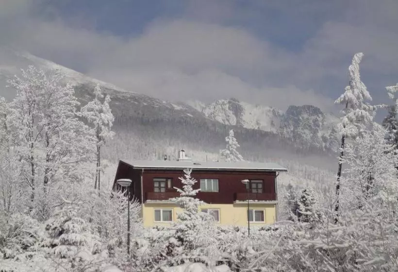 ペンション Vila Limba