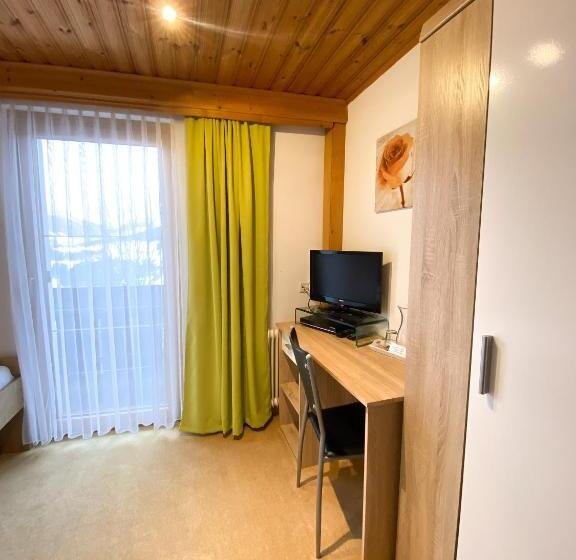 Pension Vorberghof  Bauernhofurlaub