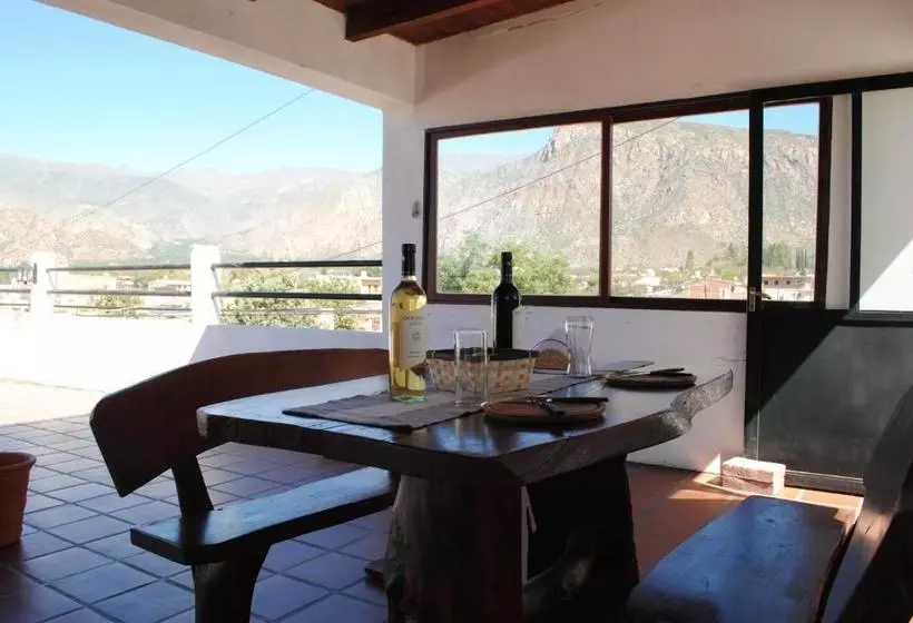 Retkeilymaja Hostal Mirador Del Valle