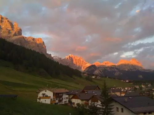 Family And Wellness Residence Ciasa Antersies