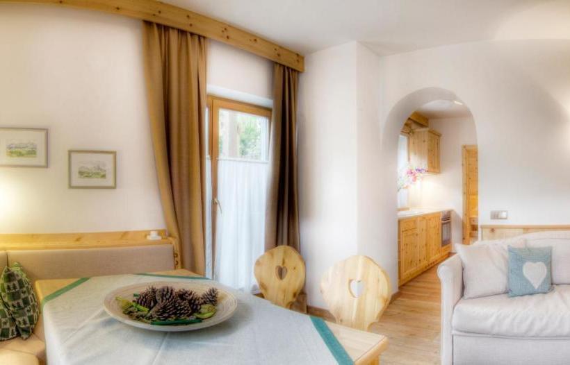 Family And Wellness Residence Ciasa Antersies