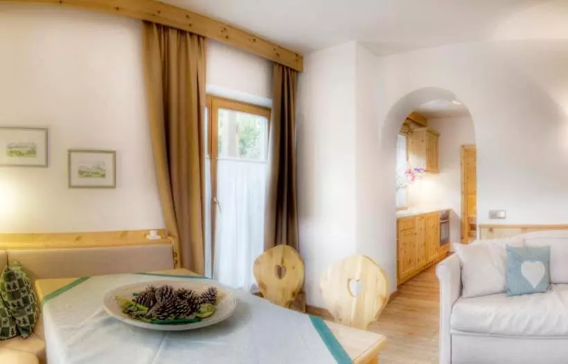 Family And Wellness Residence Ciasa Antersies