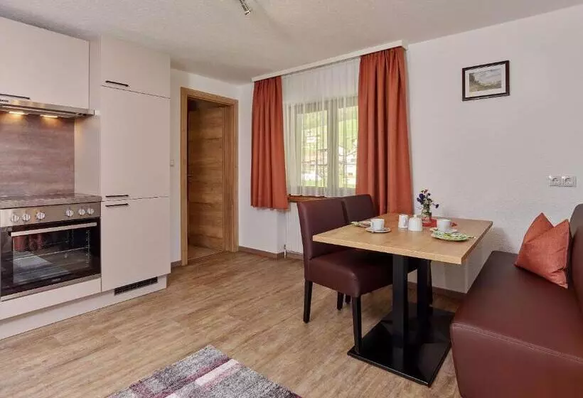 Fremdenpension Alpenruhe