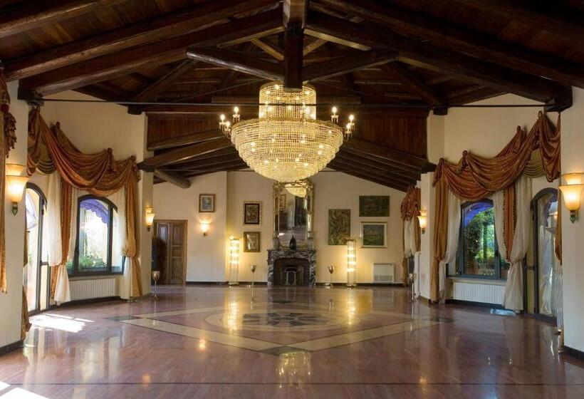 ホテル Villa Althea