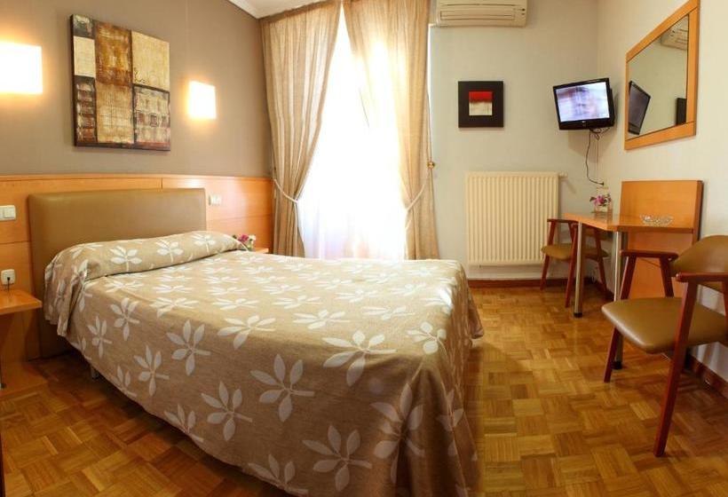 Пансион Hostal Arotza