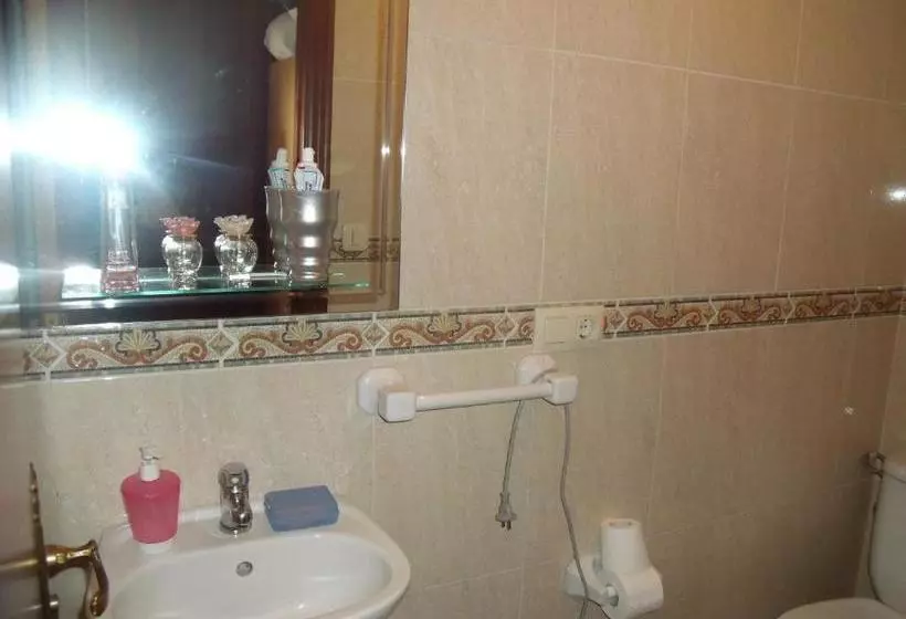 پانسیون Hostal O Patron