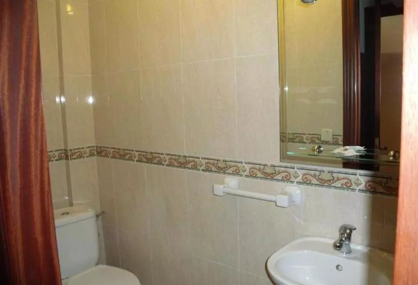 پانسیون Hostal O Patron